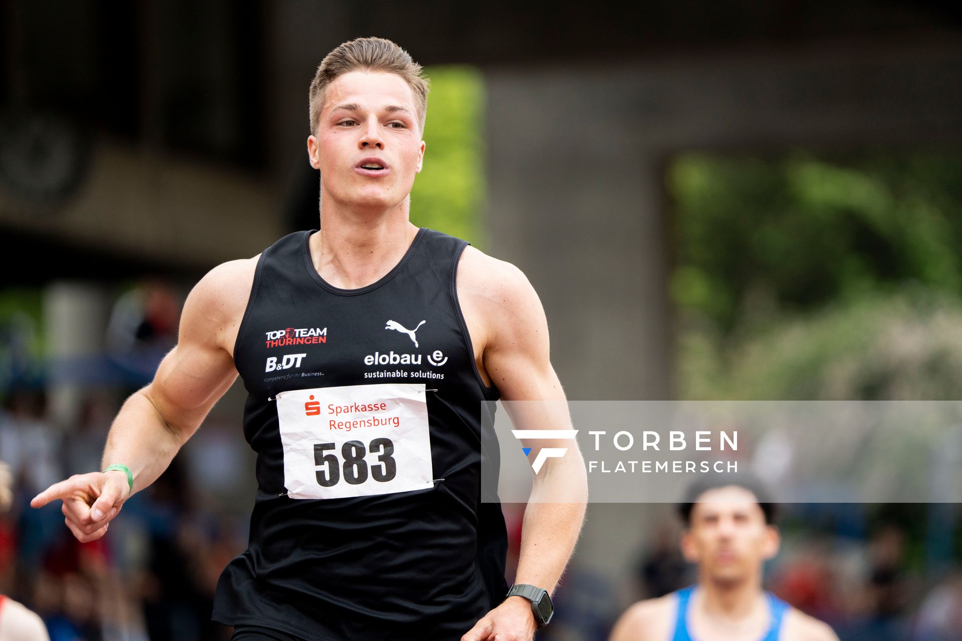 Julian Wagner (LC Top Team Thueringen) ueber 100m am 04.06.2022 waehrend der Sparkassen Gala in Regensburg